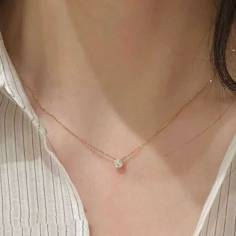 One Diamond Necklace 18k