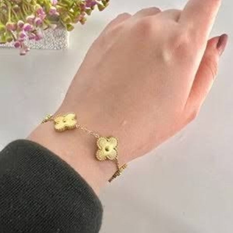 Golden Clover Braclate