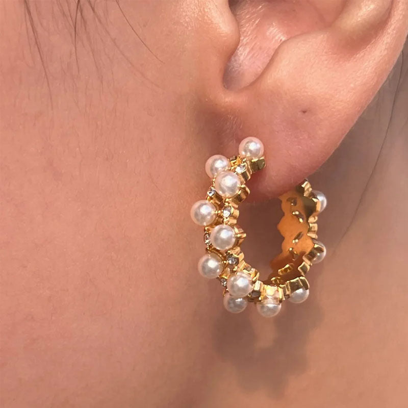 Pearl Earring
