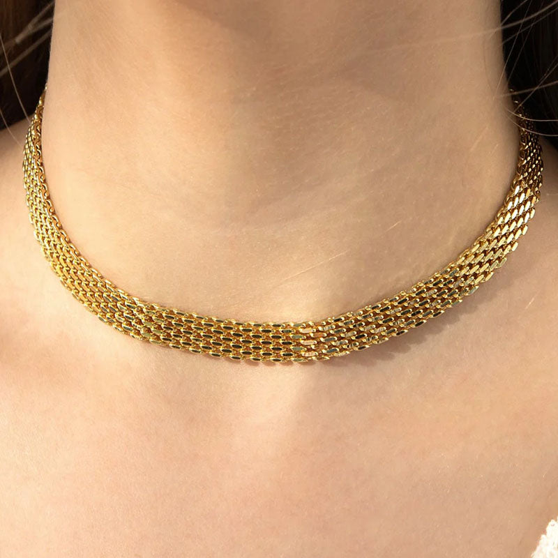 Rowena Necklace - UK FASHION STORE