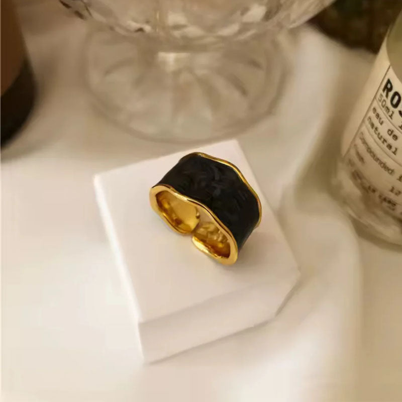 Gold Ring Black & White Adjustable