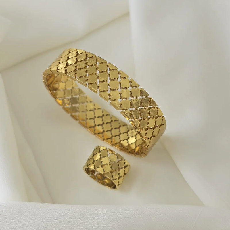 Handcuff & Ring Adjustable