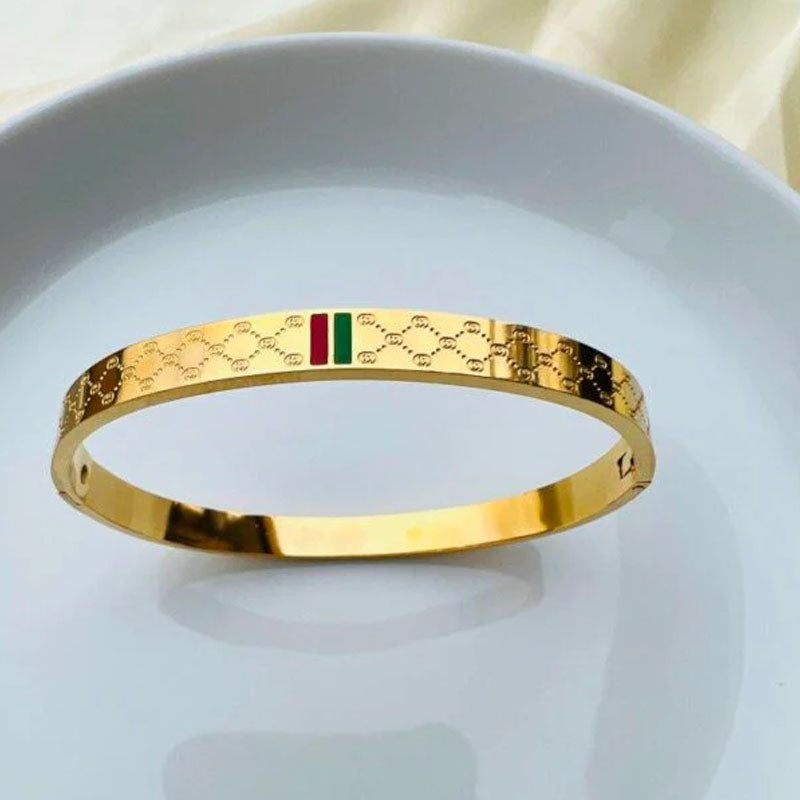 Gucci Handcuff